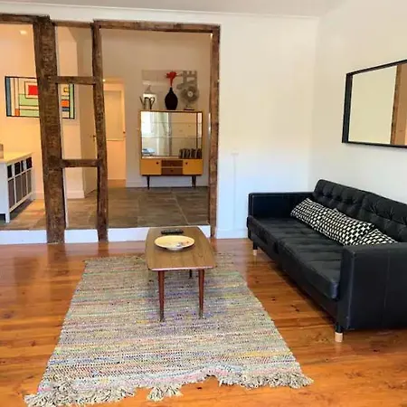 Necessidades Artists Lägenhet