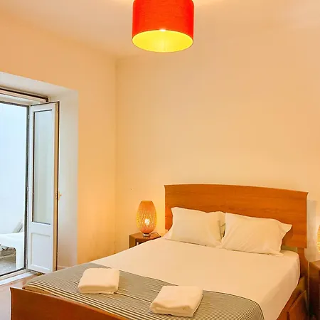 Necessidades Artists Lisboa